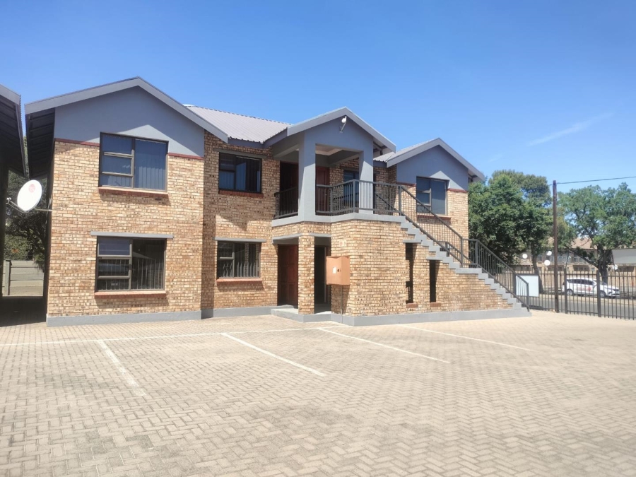 14 Bedroom Property for Sale in Willows Free State